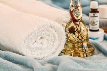 Aromatherapy: Unlocking the Healing Power of Essential Oils